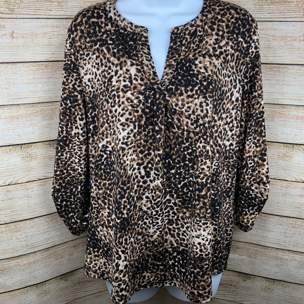 Jones New York leopard print top blouse